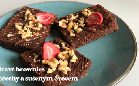 Recept: Zdravé brownies s ořechy a sušeným ovocem