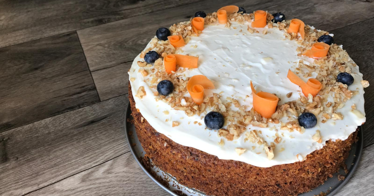 Recept: Luxusní mrkvový dort s ořechy a mascarpone